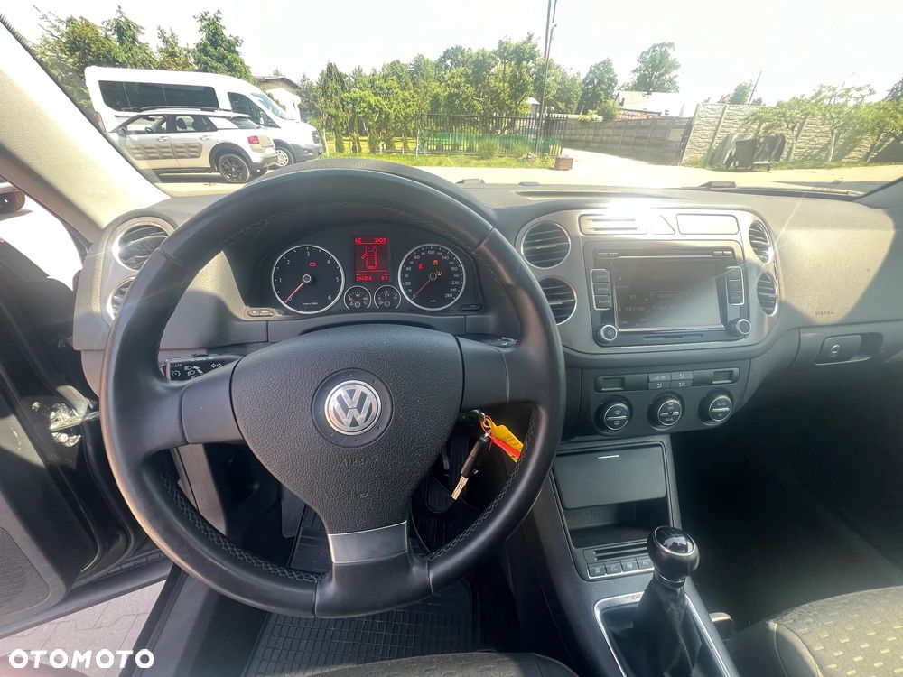 Volkswagen Tiguan 2.0 TDI DPF 4Motion Team - 10