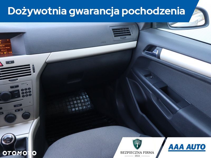 Opel Astra - 9