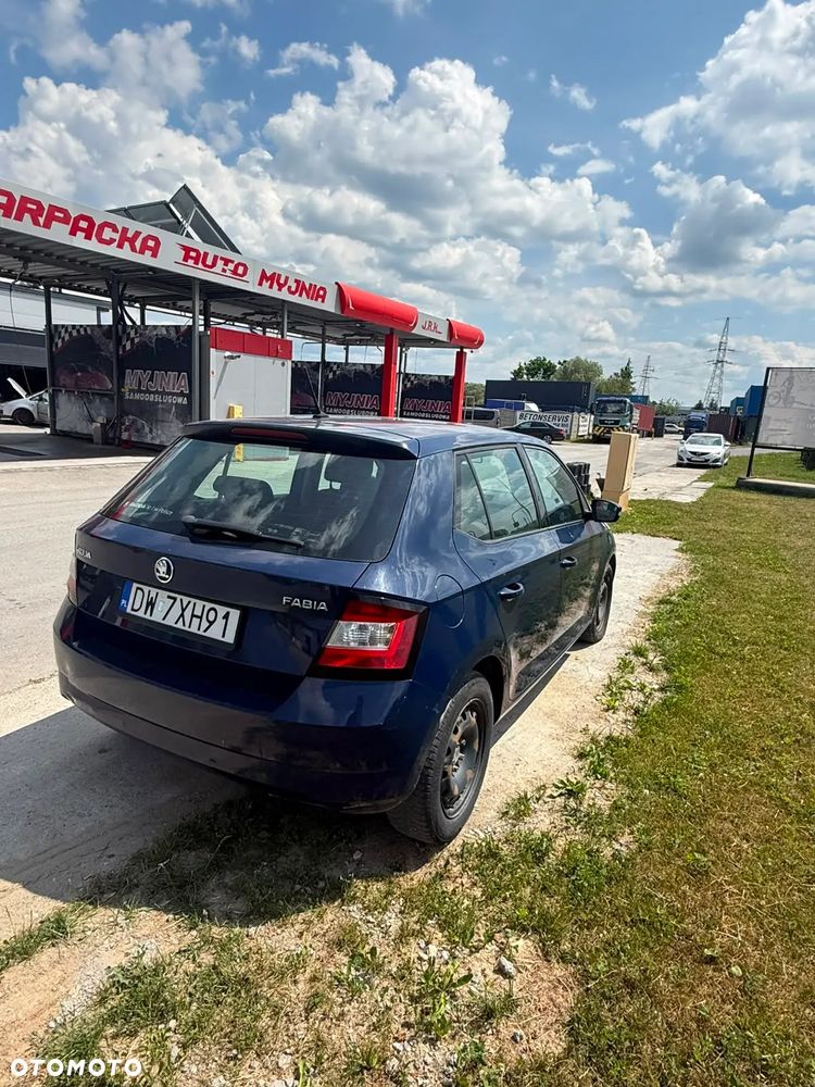 Skoda Fabia 1.0 Active - 5