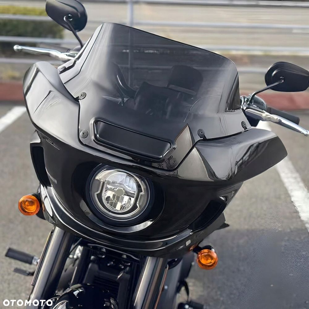 Owiewka przednia z szybą  Harley Davidson Low Rider ST  Czarna - 13