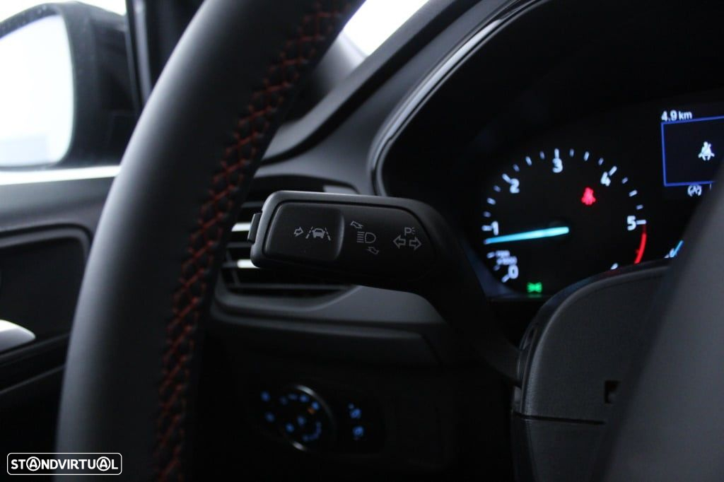 Ford Focus SW 1.5 TDCi EcoBlue ST-Line Aut. - 24