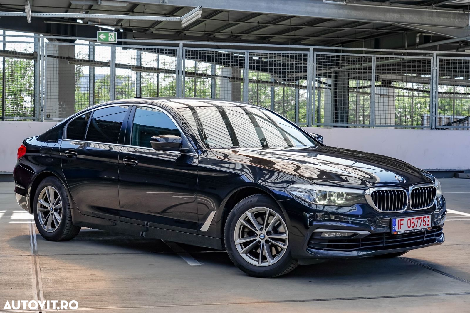 BMW Seria 5 520d AT - 3