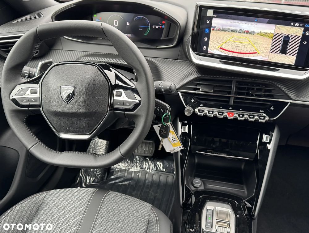 Peugeot 2008 PureTech mHEV Allure e-DCS6 - 11