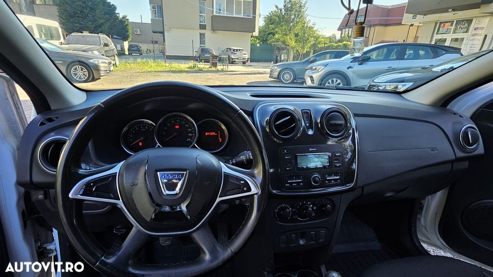 Dacia Logan 0.9 TCe Laureate - 13