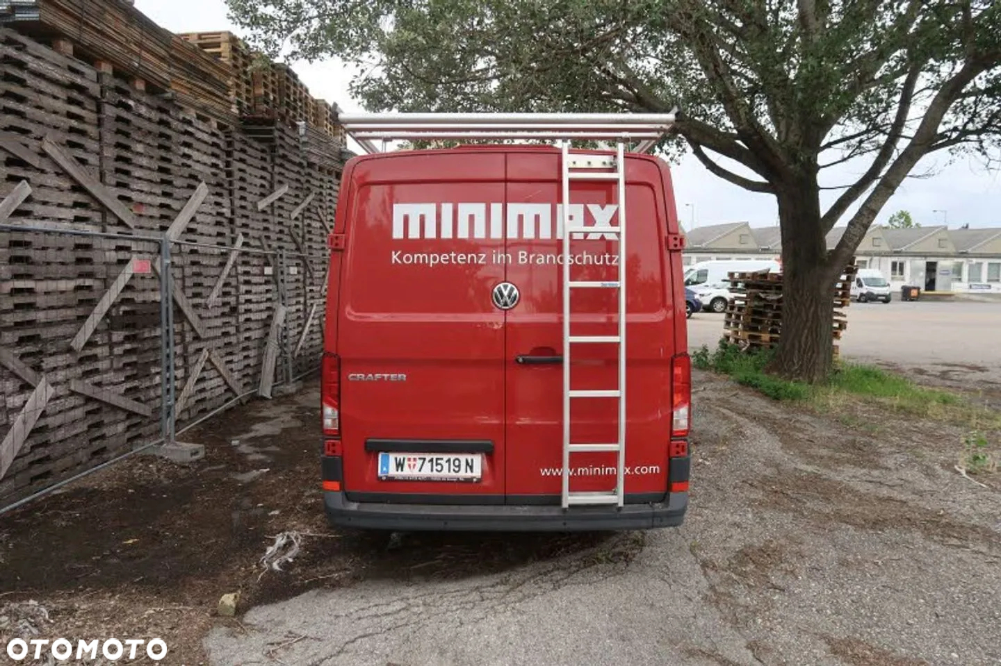 Volkswagen Crafter - 2
