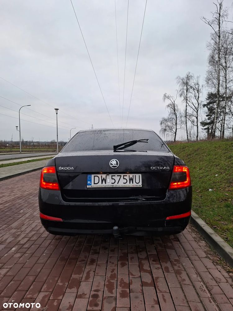 Skoda Octavia 1.4 TSI Edition - 8