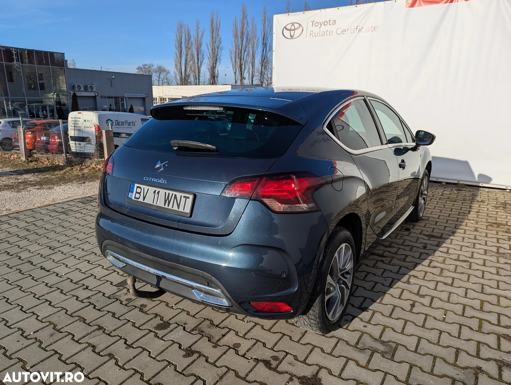 Citroën DS4 e-HDi 110 EGS6 SoChic - 3