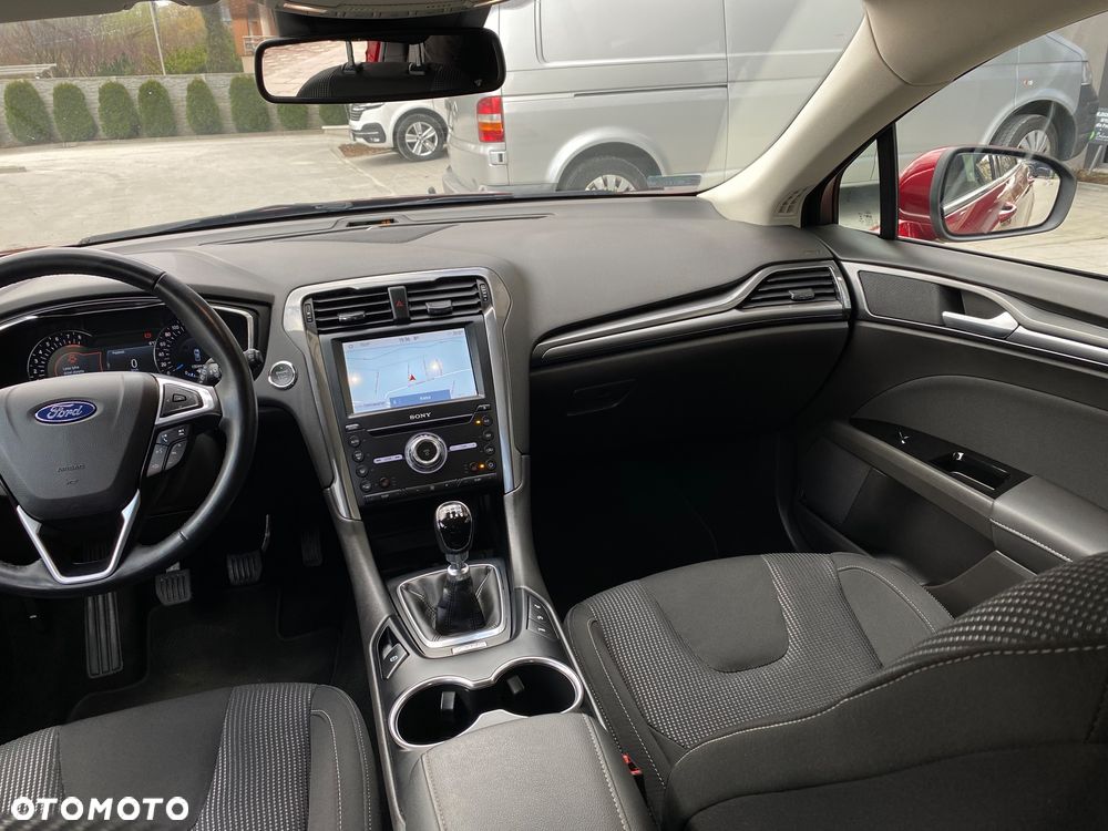 Ford Mondeo 1.5 EcoBoost Titanium - 31