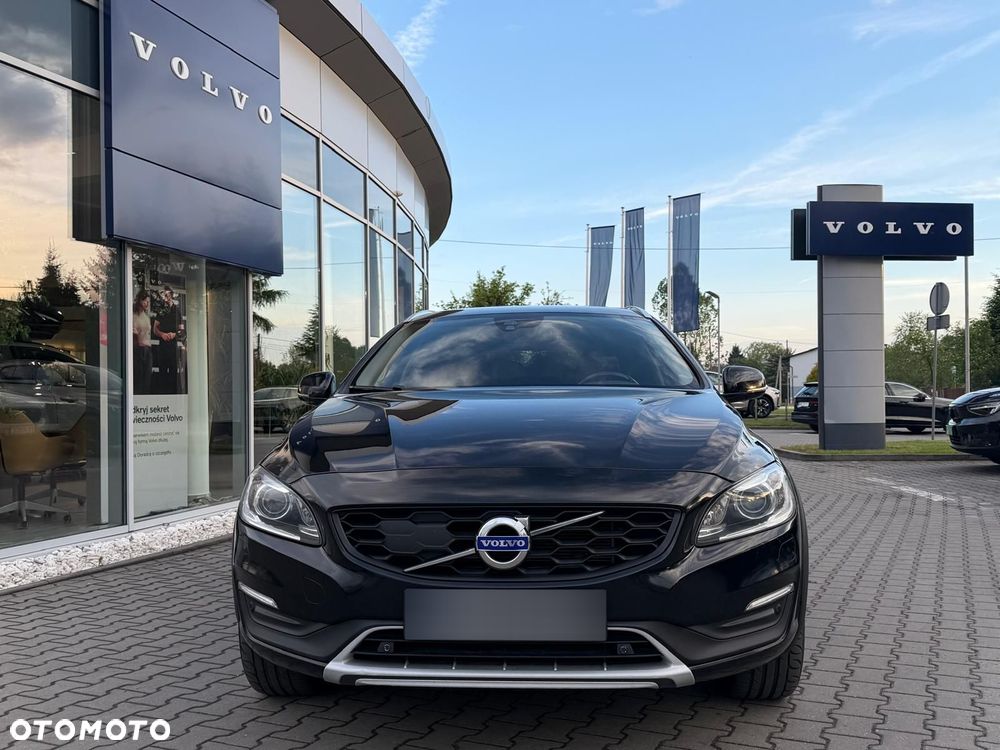 Volvo V60 Cross Country D4 Drive-E Momentum - 2