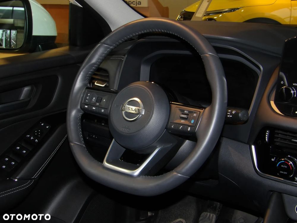 Nissan Qashqai 1.3 DIG-T N-Connecta EU6d - 13