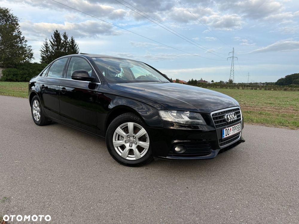Audi A4 Limousine - 6