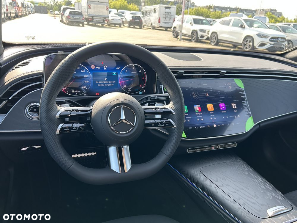 Mercedes-Benz Klasa E 220 d mHEV 4-Matic AMG 9G-Tronic - 12