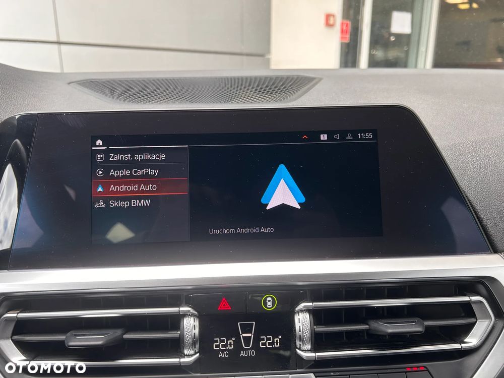 BMW Seria 3 318d MHEV M Sport - 33