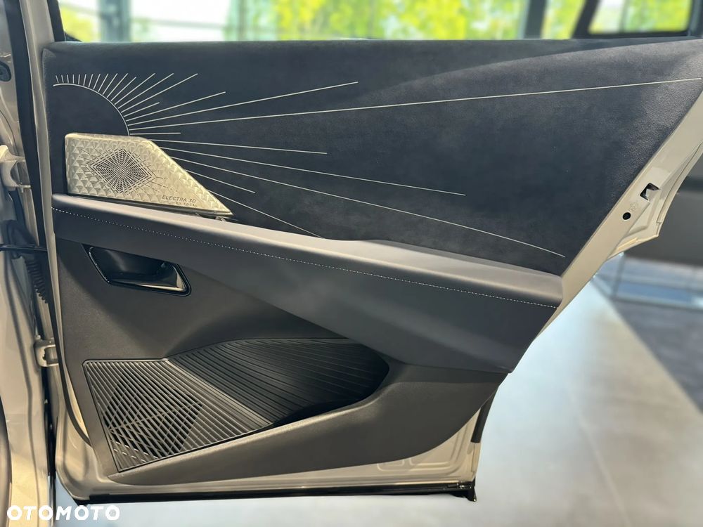 DS Automobiles N°8 97.2kWh Long Range AWD Jules Verne - 34