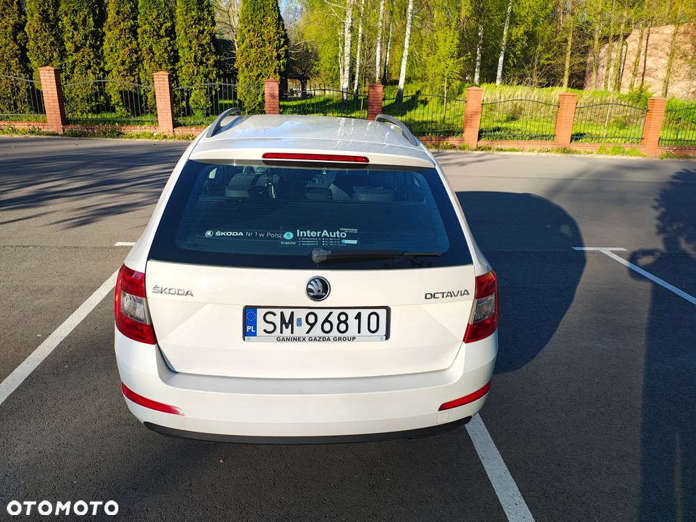 Skoda Octavia 1.6 TDI Active - 2