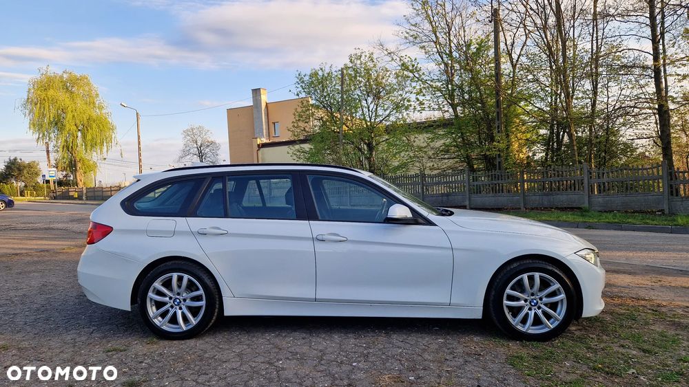 BMW Seria 3 320d Blue Performance Modern Line - 3