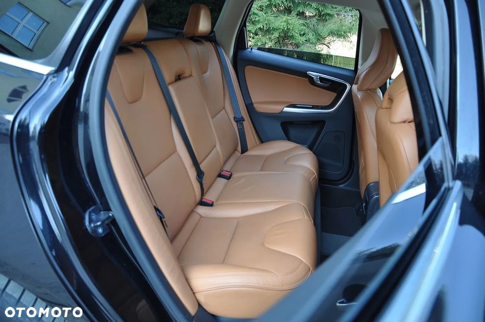 Volvo XC 60 - 28