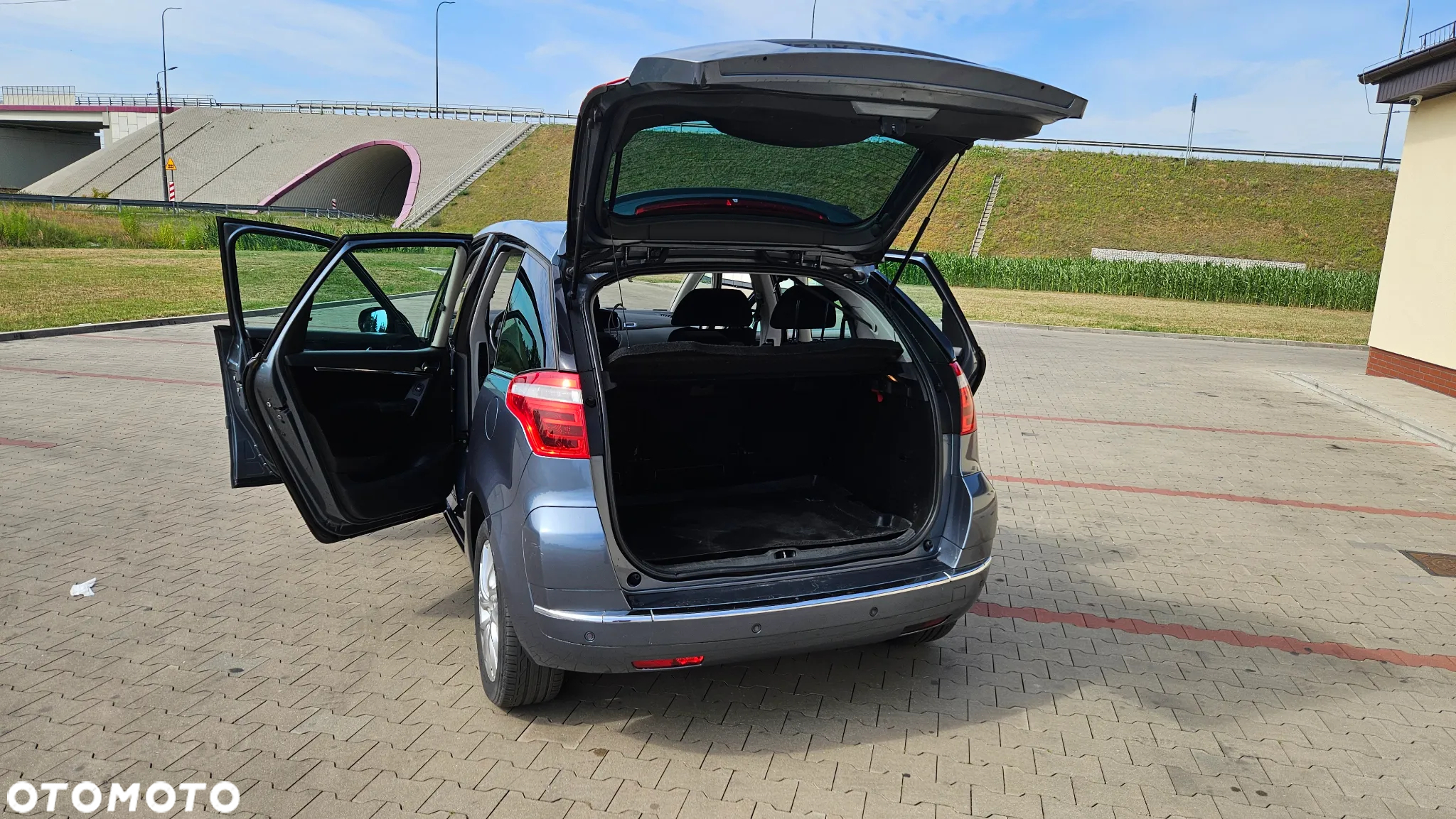 Citroën C4 Picasso 2.0 HDi FAP EGS6 Exclusive - 21