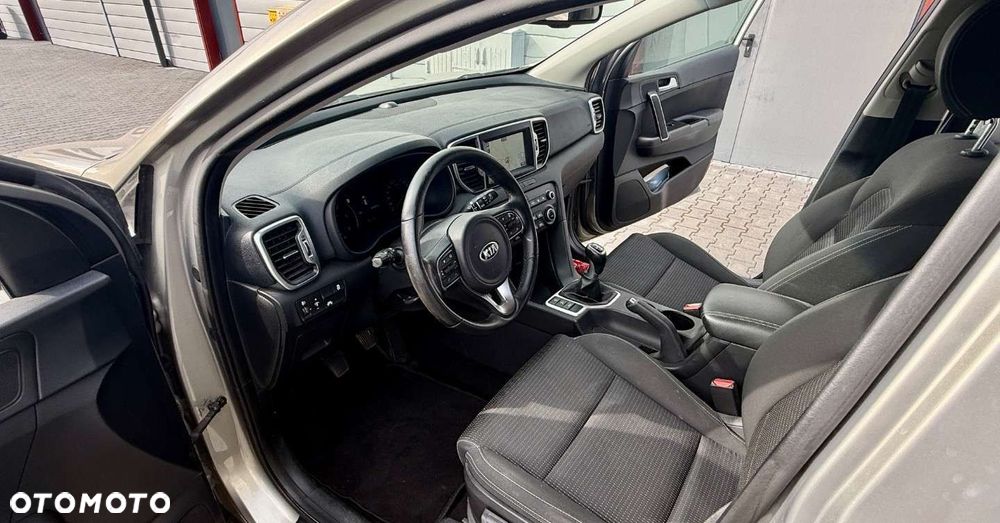 Kia Sportage - 8
