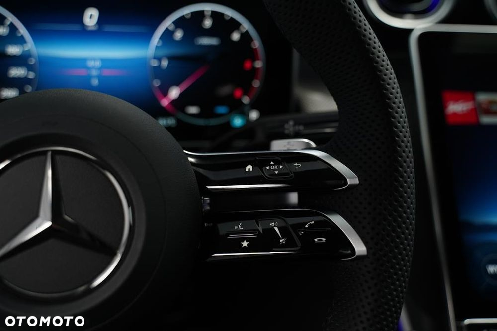 Mercedes-Benz GLC - 15