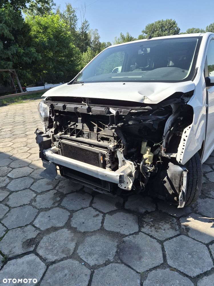 Toyota Proace Verso - 2