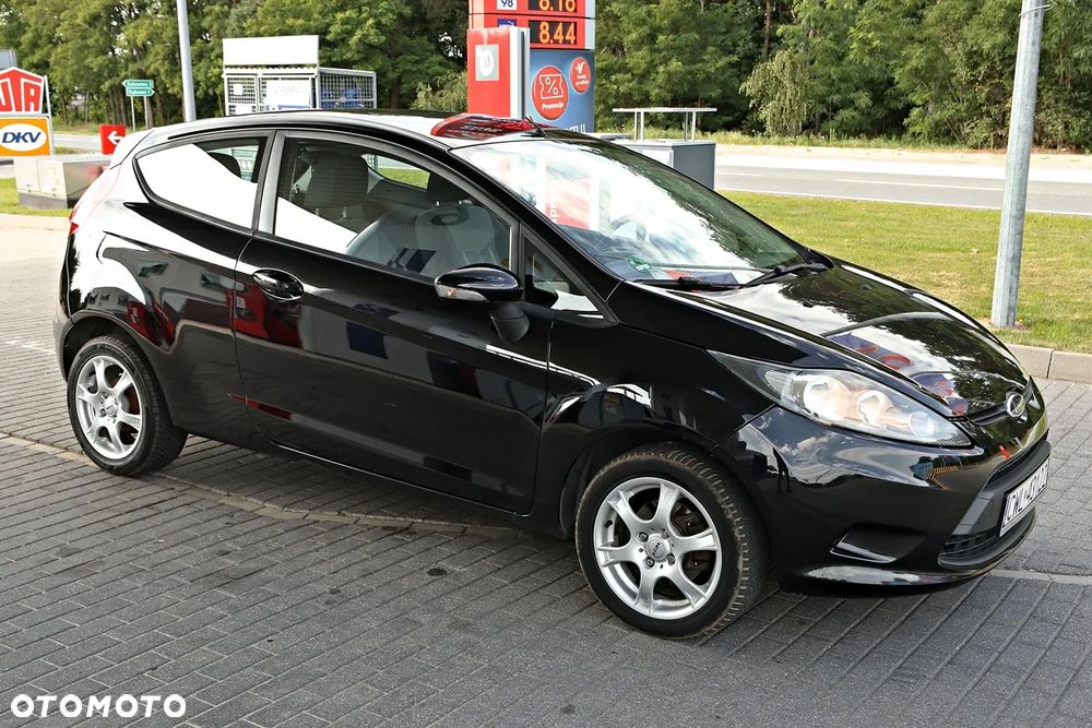 Ford Fiesta 1.25 Trend - 15