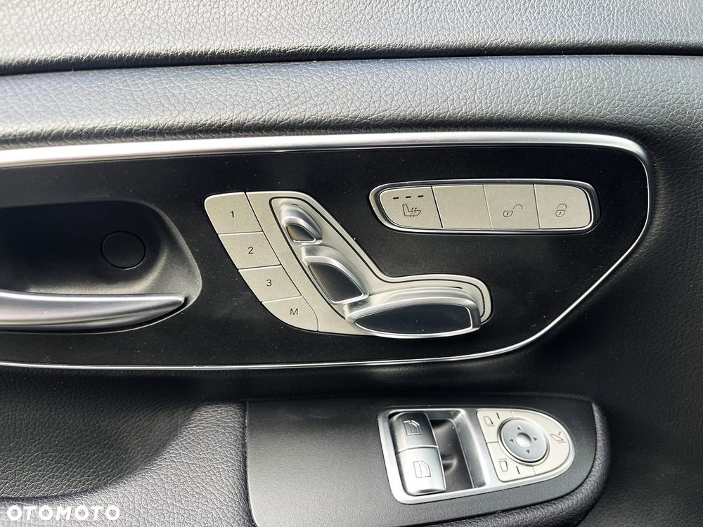 Mercedes-Benz Klasa V 250 d 4-Matic Avantgarde 9G-Tronic (ekstra d³) - 18