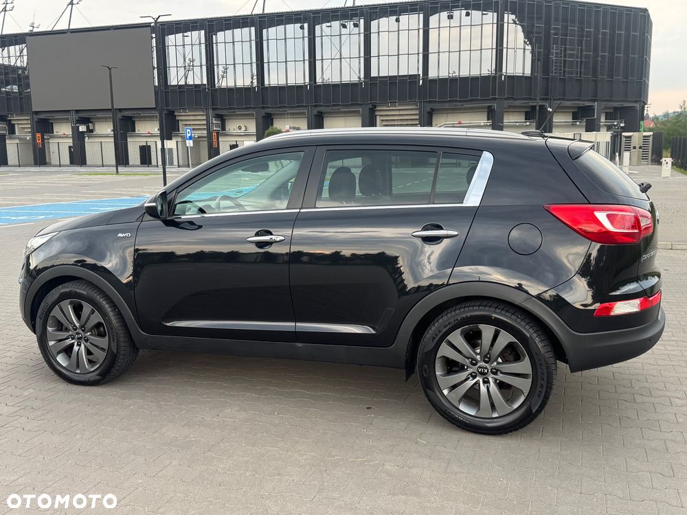 Kia Sportage 2.0 CRDI AWD Dream-Team Edition - 6