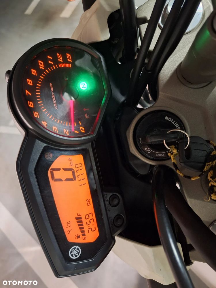 Yamaha XJ - 7