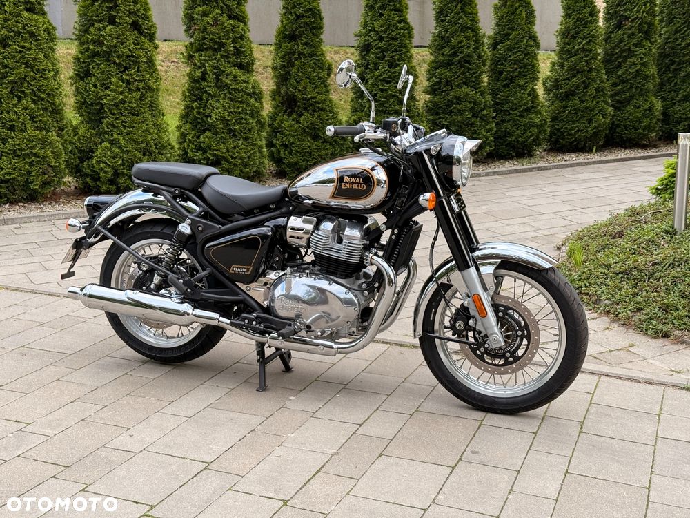 Royal Enfield Classic - 4