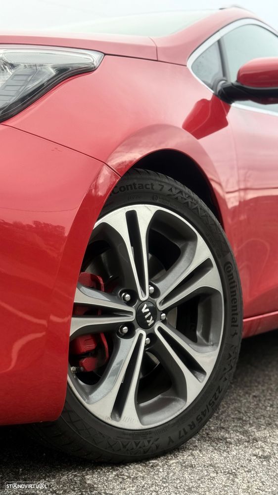 Kia Ceed SW 1.6 CRDi GT Line - 3