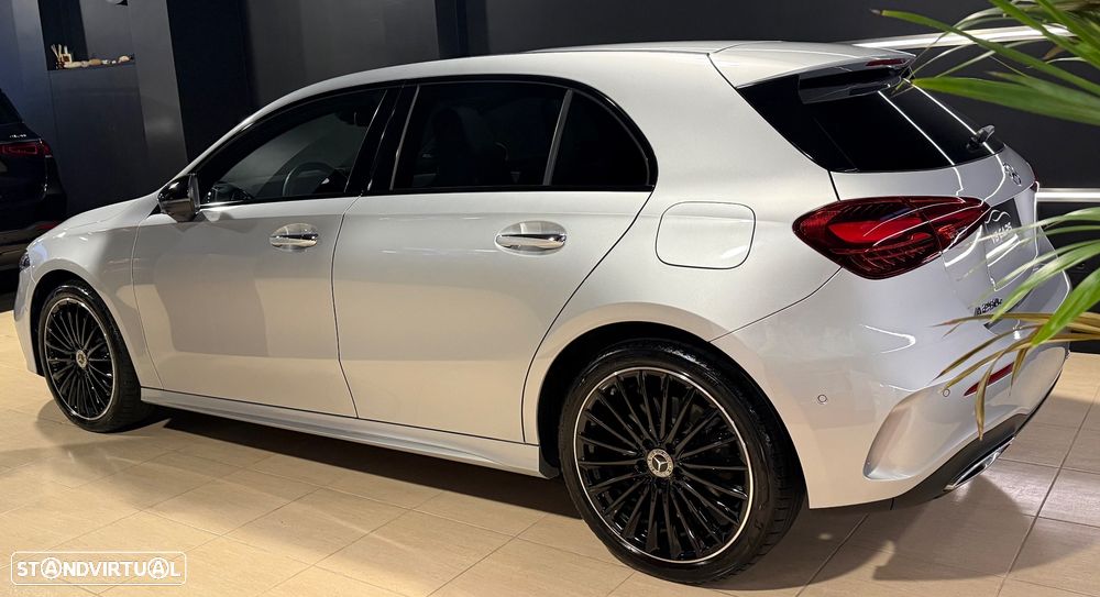 Mercedes-Benz A 250 e 8G-DCT AMG Line - 11