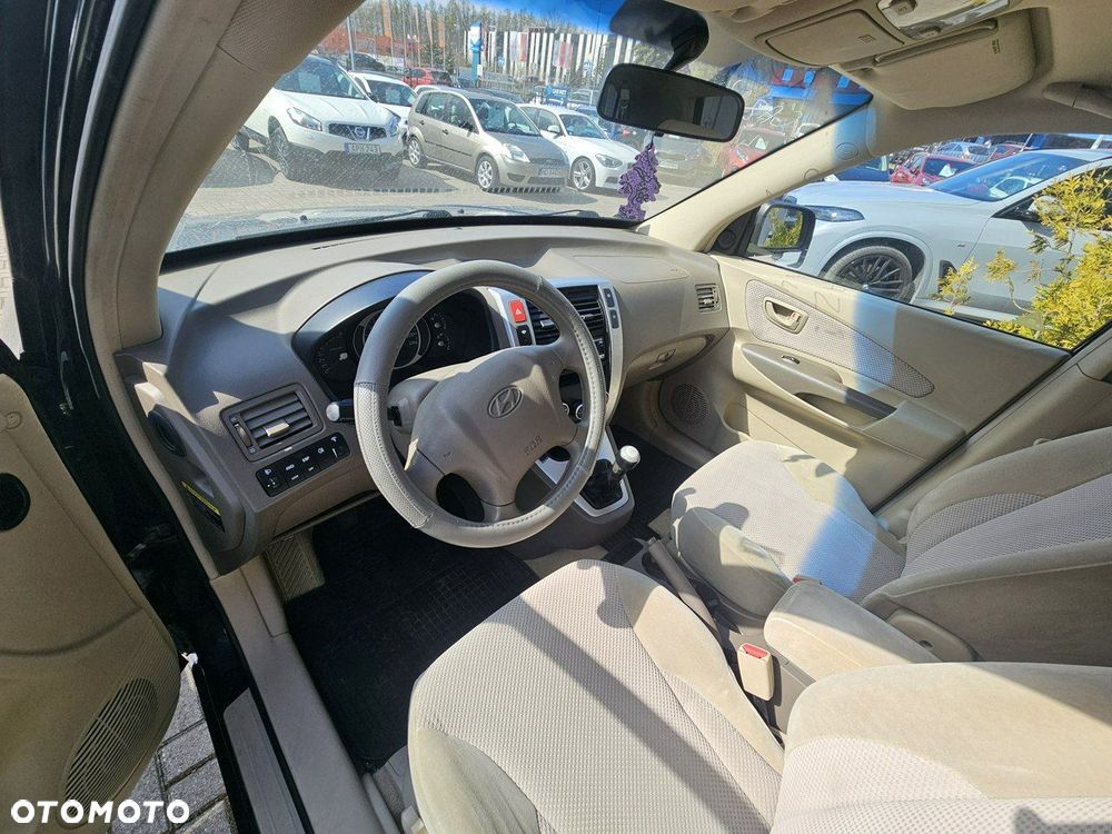 Hyundai Tucson 2.0 4WD GLS - 22