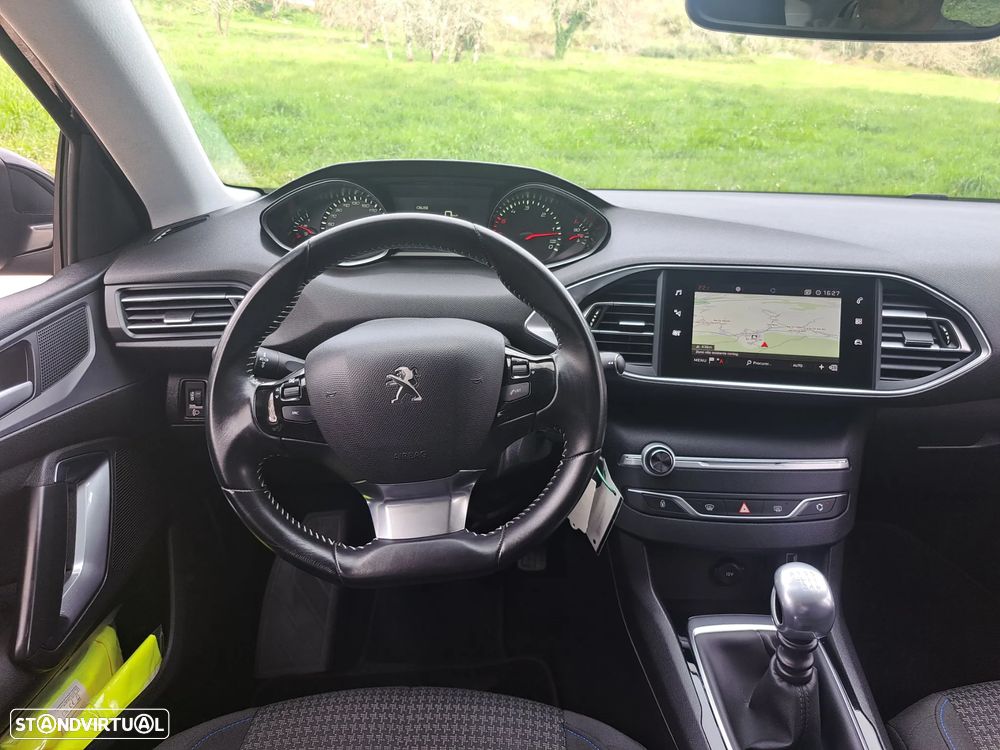 Peugeot 308 1.5 BlueHDi Style - 16