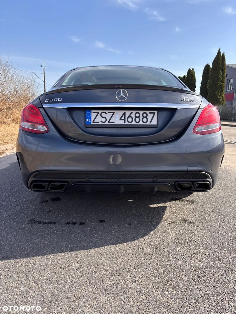 Mercedes-Benz Klasa C 300 7G-TRONIC AMG Line - 2