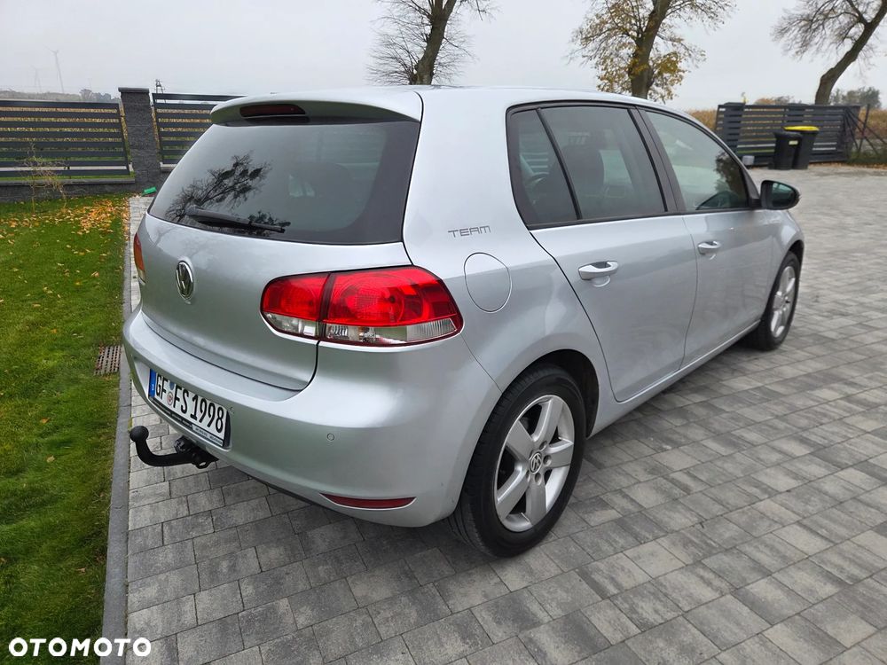Volkswagen Golf - 13