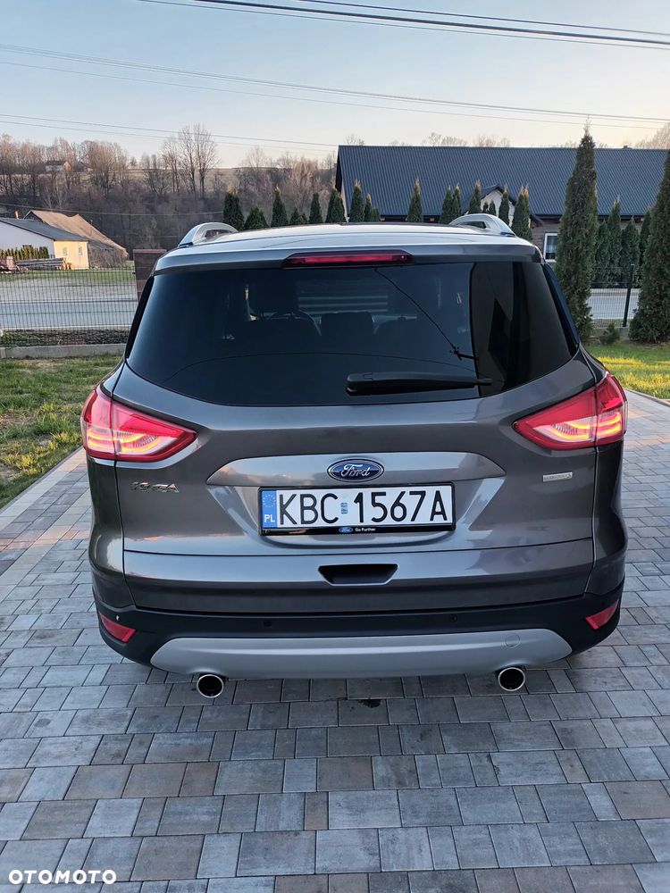 Ford Kuga 1.6 EcoBoost 2x4 Titanium - 8