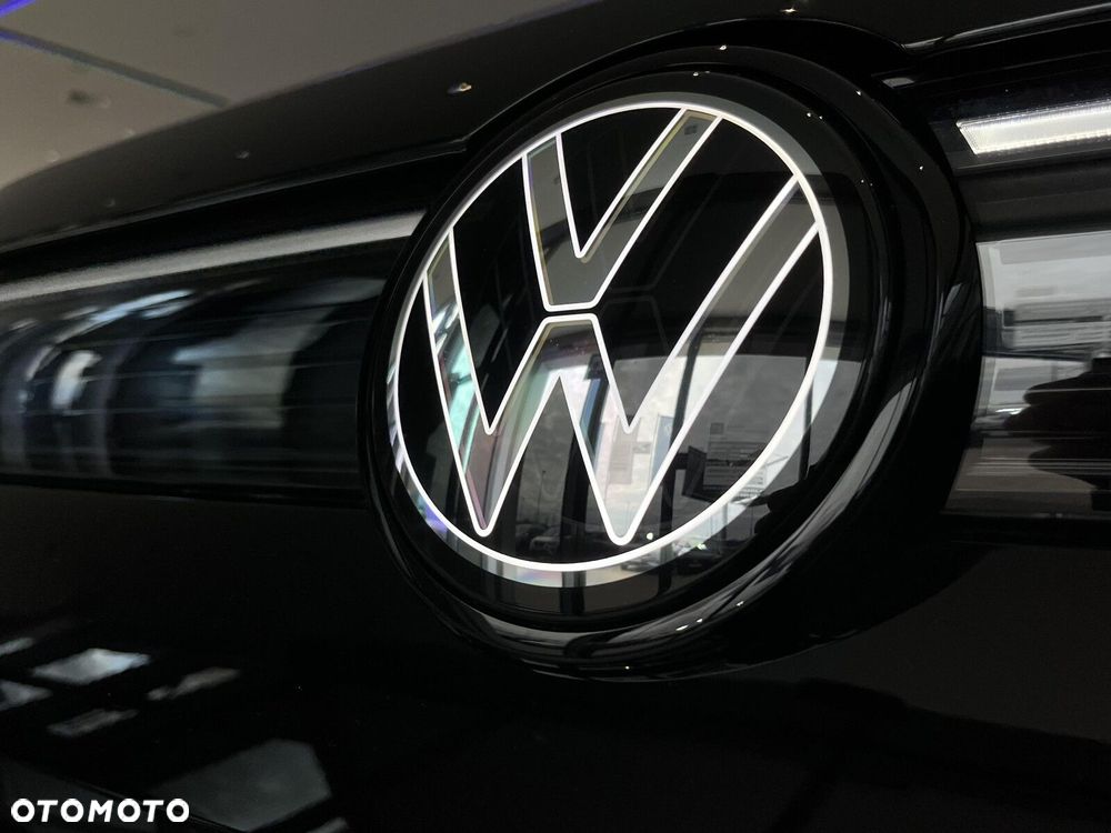 Volkswagen Tiguan - 9