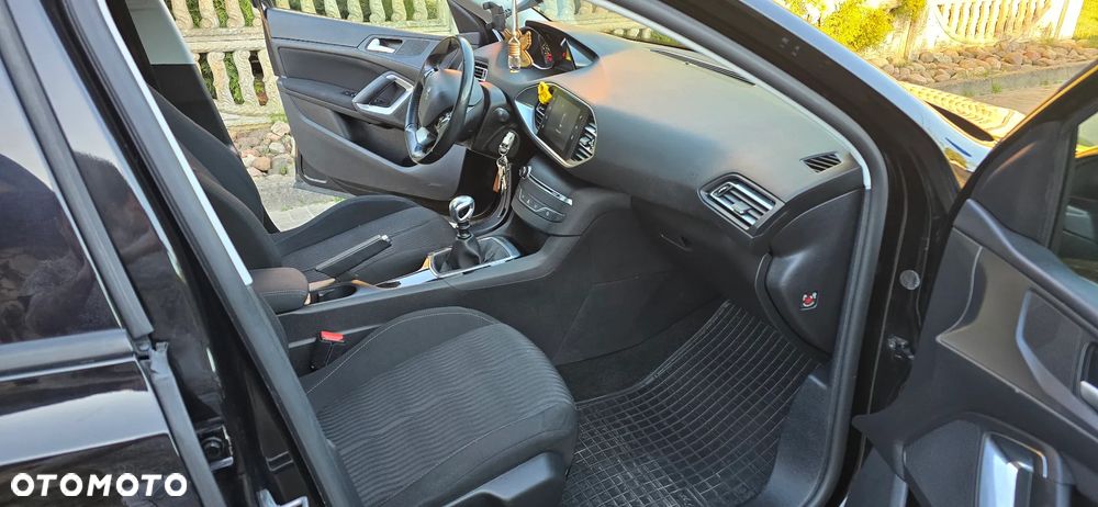 Peugeot 308 - 12