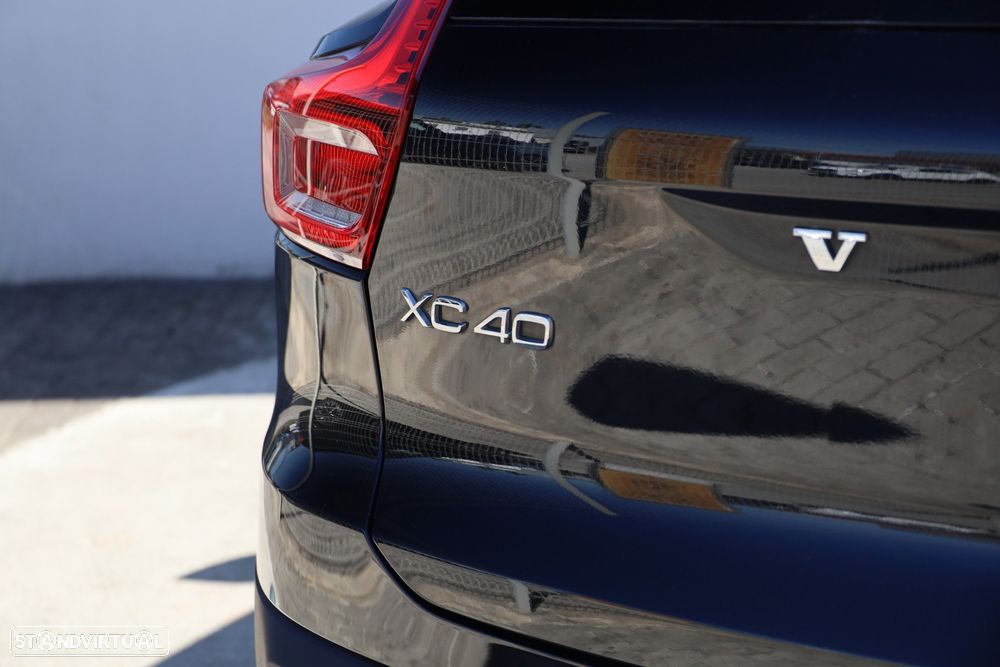 Volvo XC 40 1.5 T4 PHEV Essential - 25