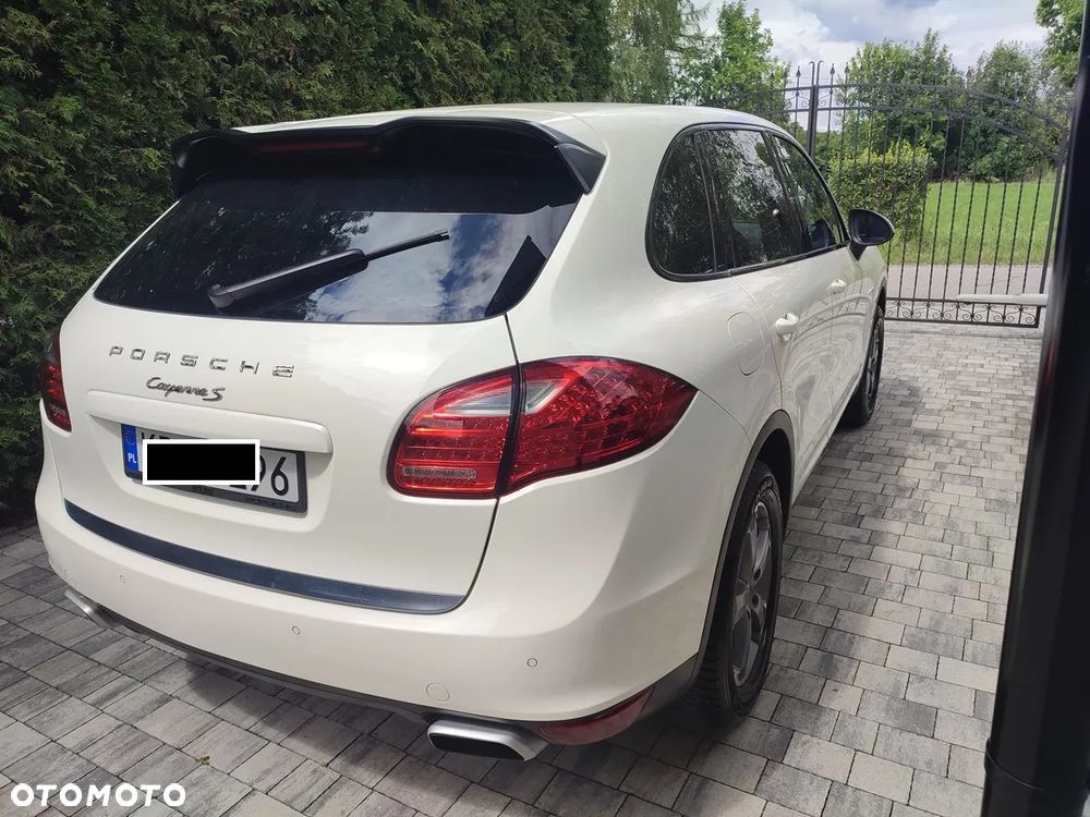 Porsche Cayenne - 6