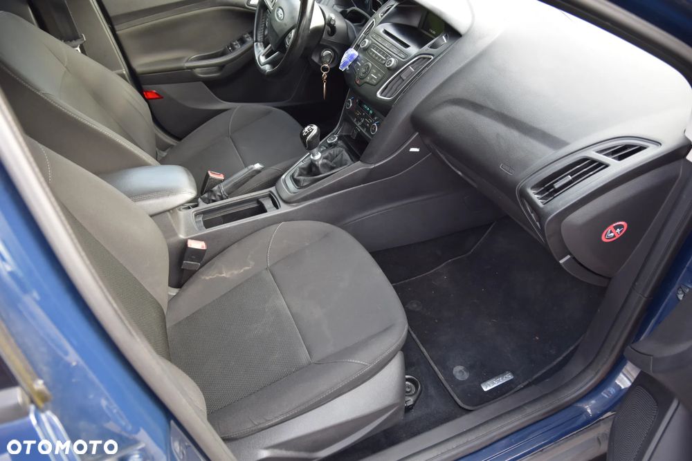 Ford Focus 1.5 EcoBoost Trend ASS - 30
