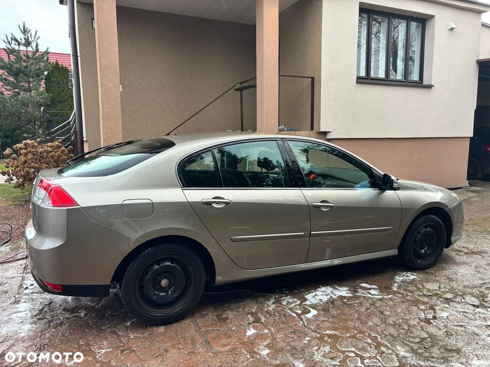 Renault Laguna 2.0 DCi Dynamique - 4