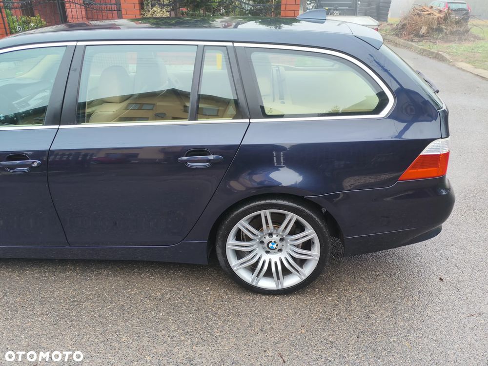 BMW Seria 5 - 30