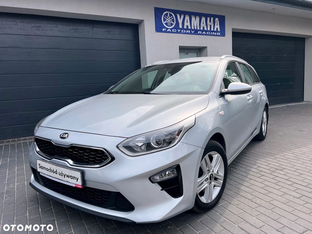 Kia Ceed 1.6 CRDi SCR M - 10