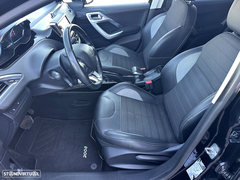 Peugeot 2008 BlueHDi FAP 120 STOP & START EAT6 Allure - 11