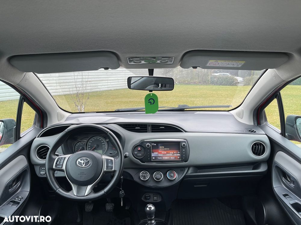 Toyota Yaris - 7