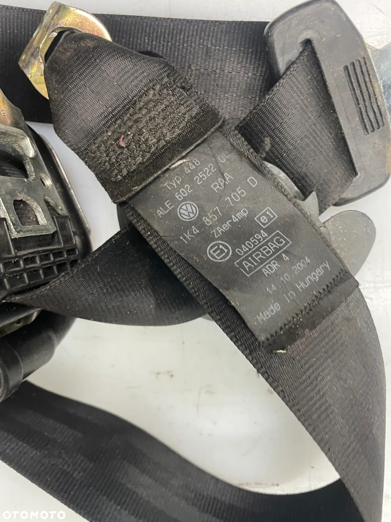 Pas bezpieczeństwa lewy przód vw Golf V 5D 1K4857705D - 2