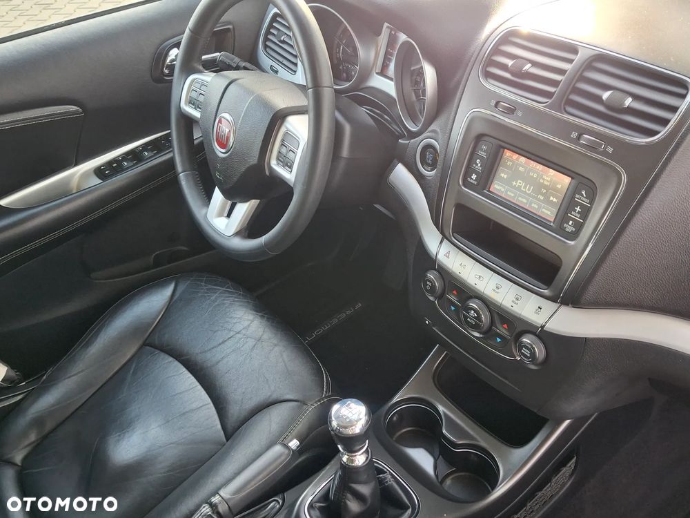 Fiat Freemont 2.0 Multijet Urban - 32