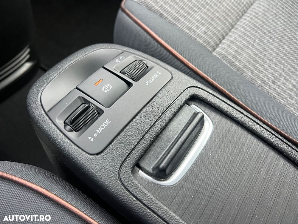 Fiat 500E 42kWh ICON - 11